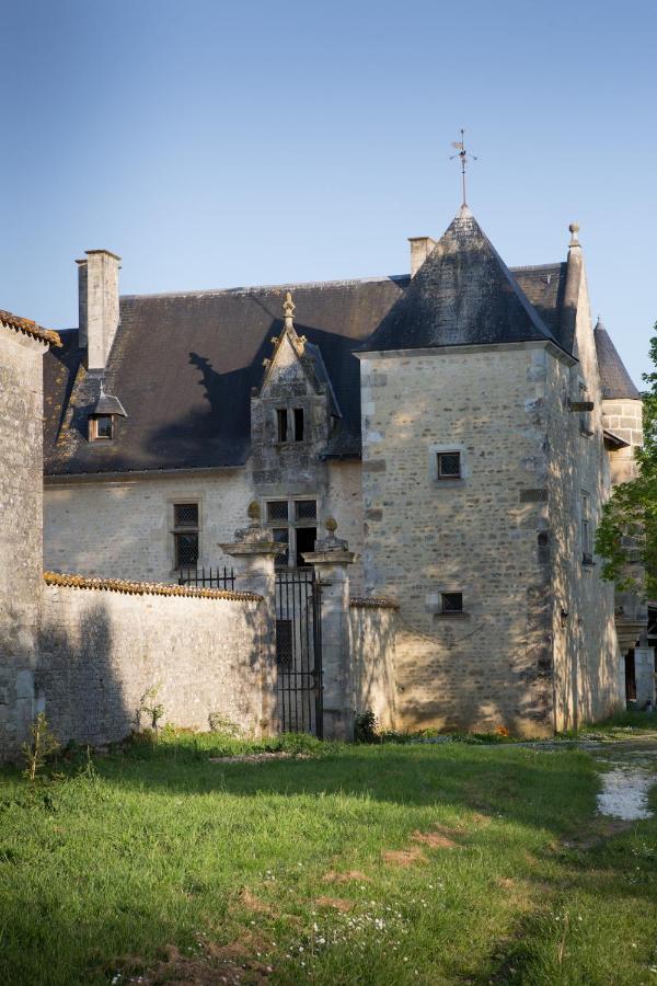 Chateau De Bois Les Nouillers